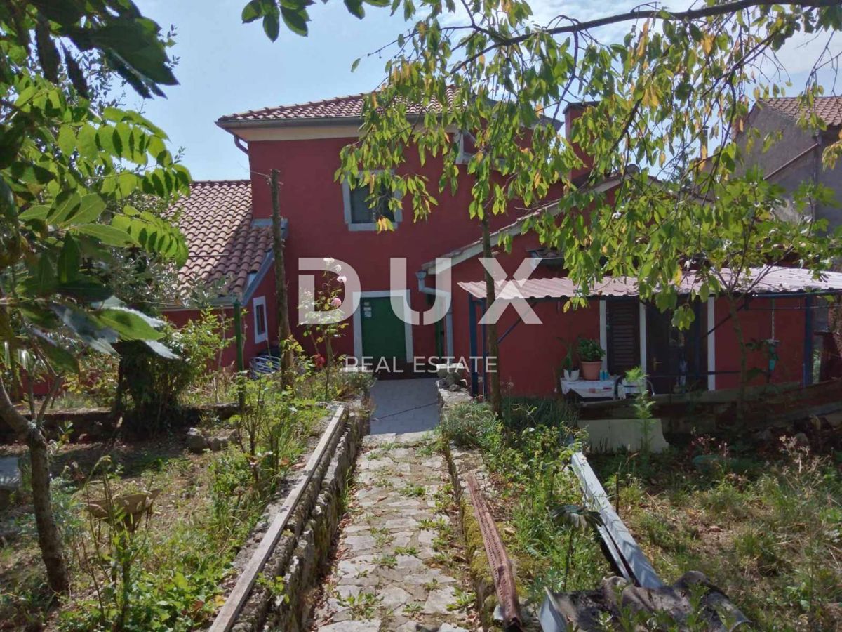 ABBAZIA, MATULJI, JURDANI - casa con garage e giardino di 863 m2!!! OPPORTUNITÀ!!!