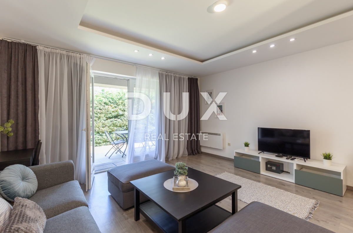 OPATIJA, POBRI - Appartamento recentemente ristrutturato 3 camere da letto + soggiorno con ampia terrazza e giardino