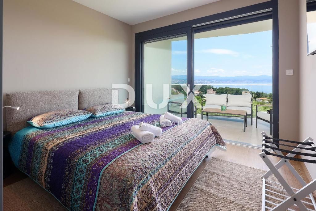 OPATIJA, IKA - lussuoso appartamento duplex in posizione tranquilla con due terrazze e vista panoramica sul mare
