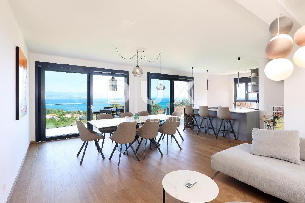 OPATIJA, IKA - lussuoso appartamento duplex in posizione tranquilla con due terrazze e vista panoramica sul mare