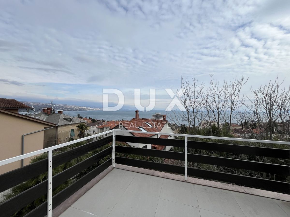 OPATIJA, CENTRO - OCCASIONE UNICA - appartamento di 73 m2 con vista mare e parcheggio