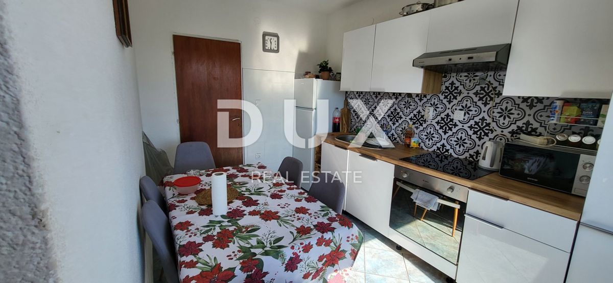 RIJEKA, DRAŽICE, casa indipendente con 4 camere da letto e ampio giardino 