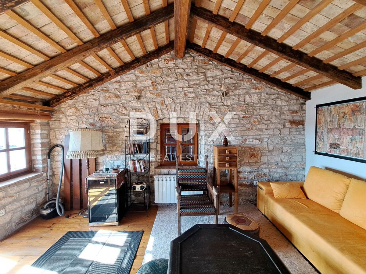 ISTRIA, PARENZO, VABRIGA - casa in pietra ristrutturata con piscina