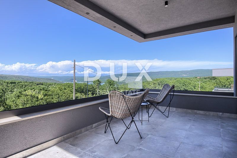 ISTRIA, RAKALJ - Bellezza paradisiaca con vista panoramica sul mare!