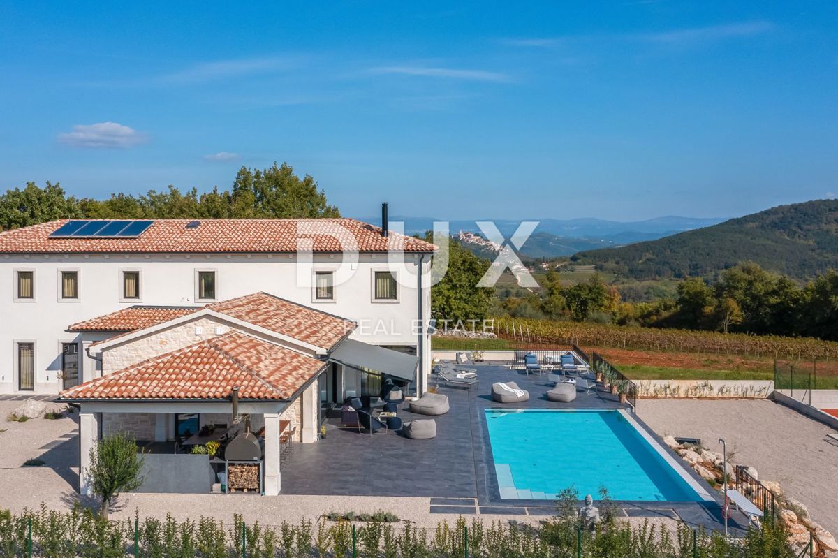 Casa Rakotule, Karojba, 435m2