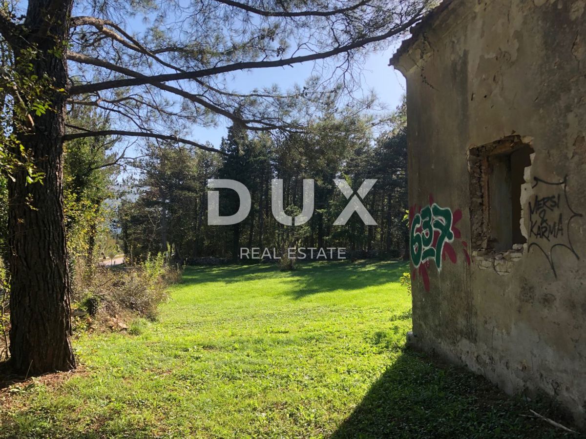 ISTRIA, KRŠAN - Casa in pietra da ristrutturare vicino al mare