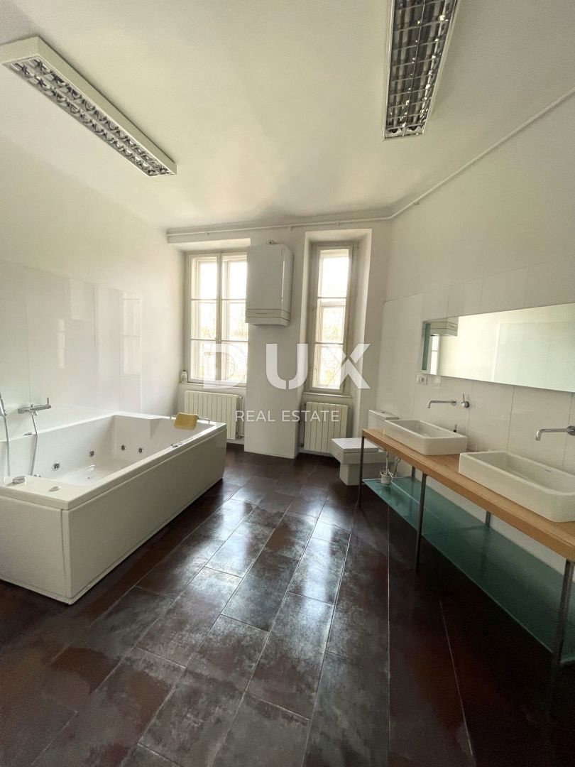 FIUME, CENTRO - Immobile unico, appartamento di 260 m2 in ottima posizione!