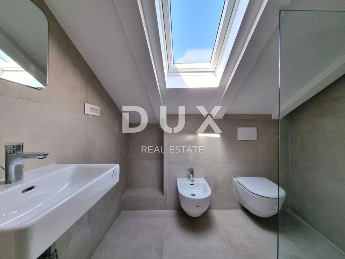 ISTRIA, PARENZO - Appartamento duplex recentemente ristrutturato