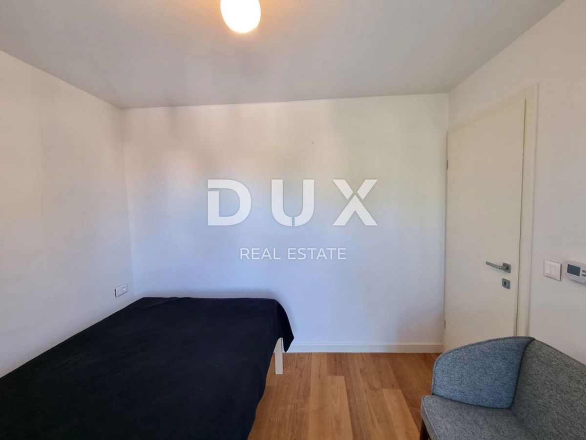 ISTRIA, PARENZO - Appartamento duplex recentemente ristrutturato