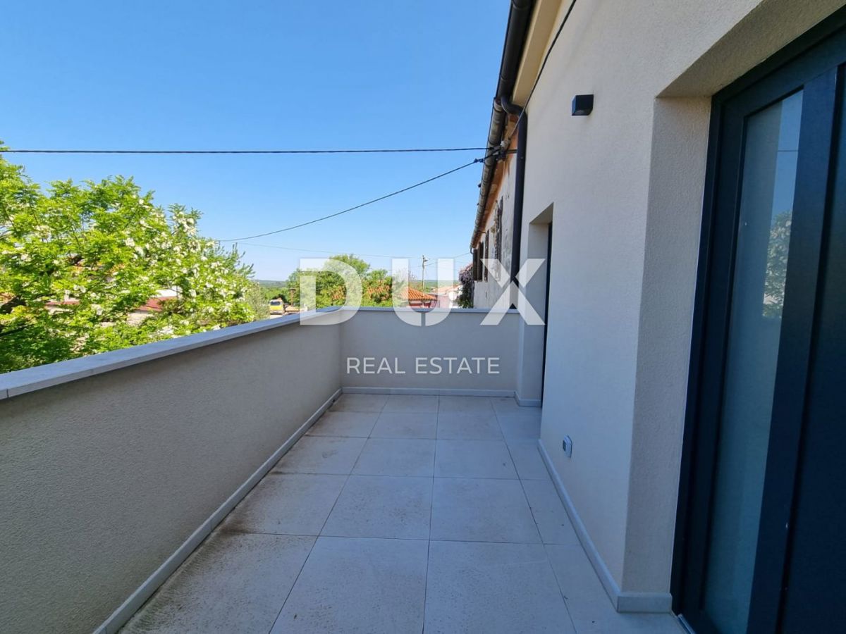 ISTRIA, PARENZO - Appartamento duplex recentemente ristrutturato