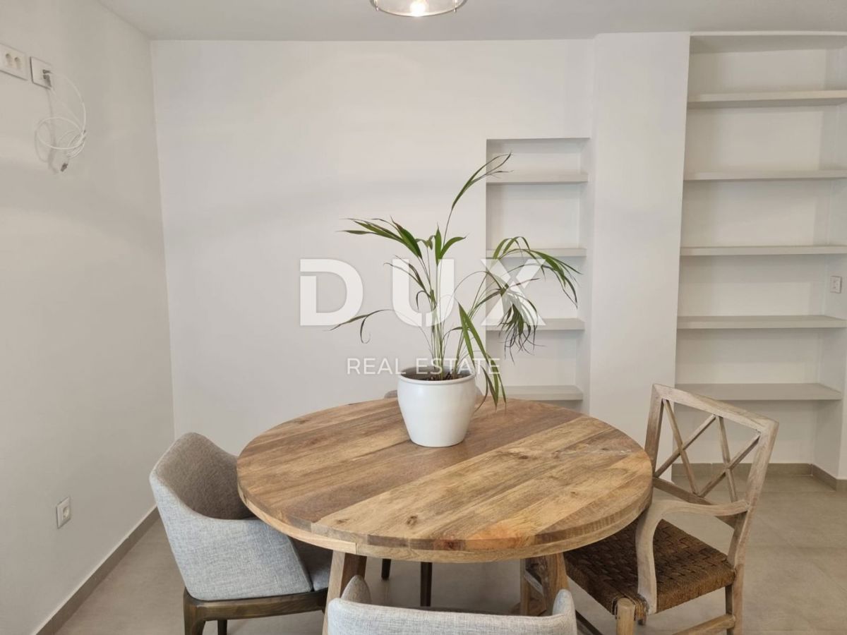 ISTRIA, PARENZO - Appartamento duplex recentemente ristrutturato
