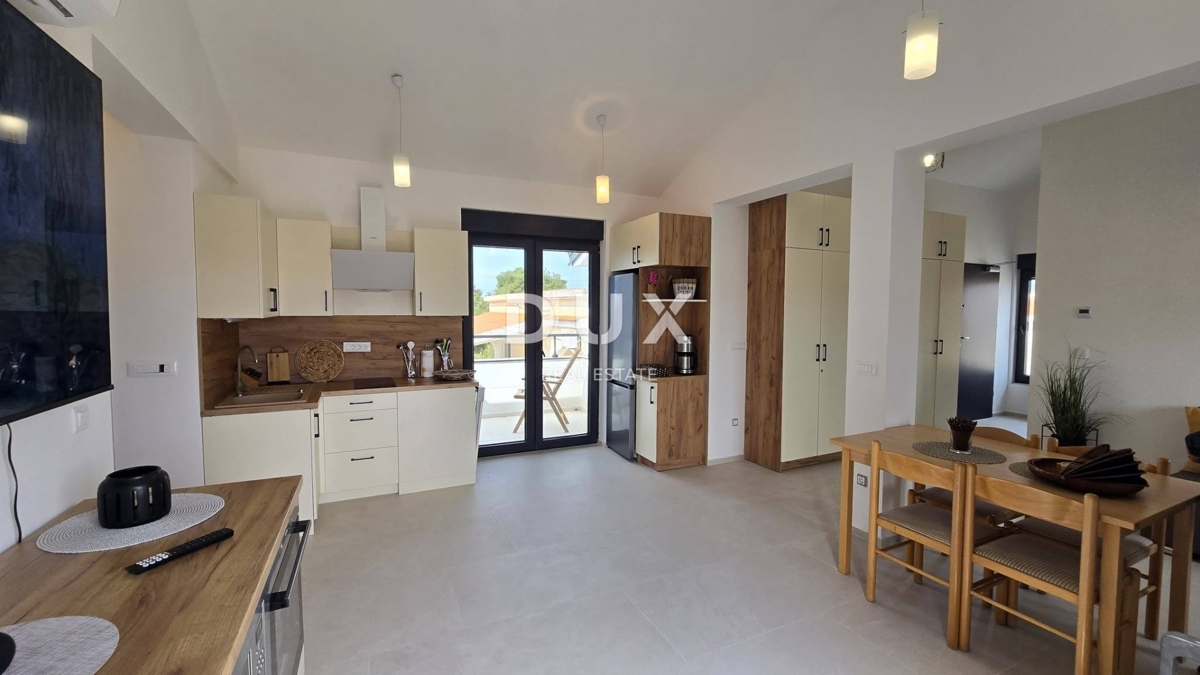 ZADAR, VIR - APPARTAMENTO DI NUOVA COSTRUZIONE A 20 M DALLA SPIAGGIA - VISTA MARE!