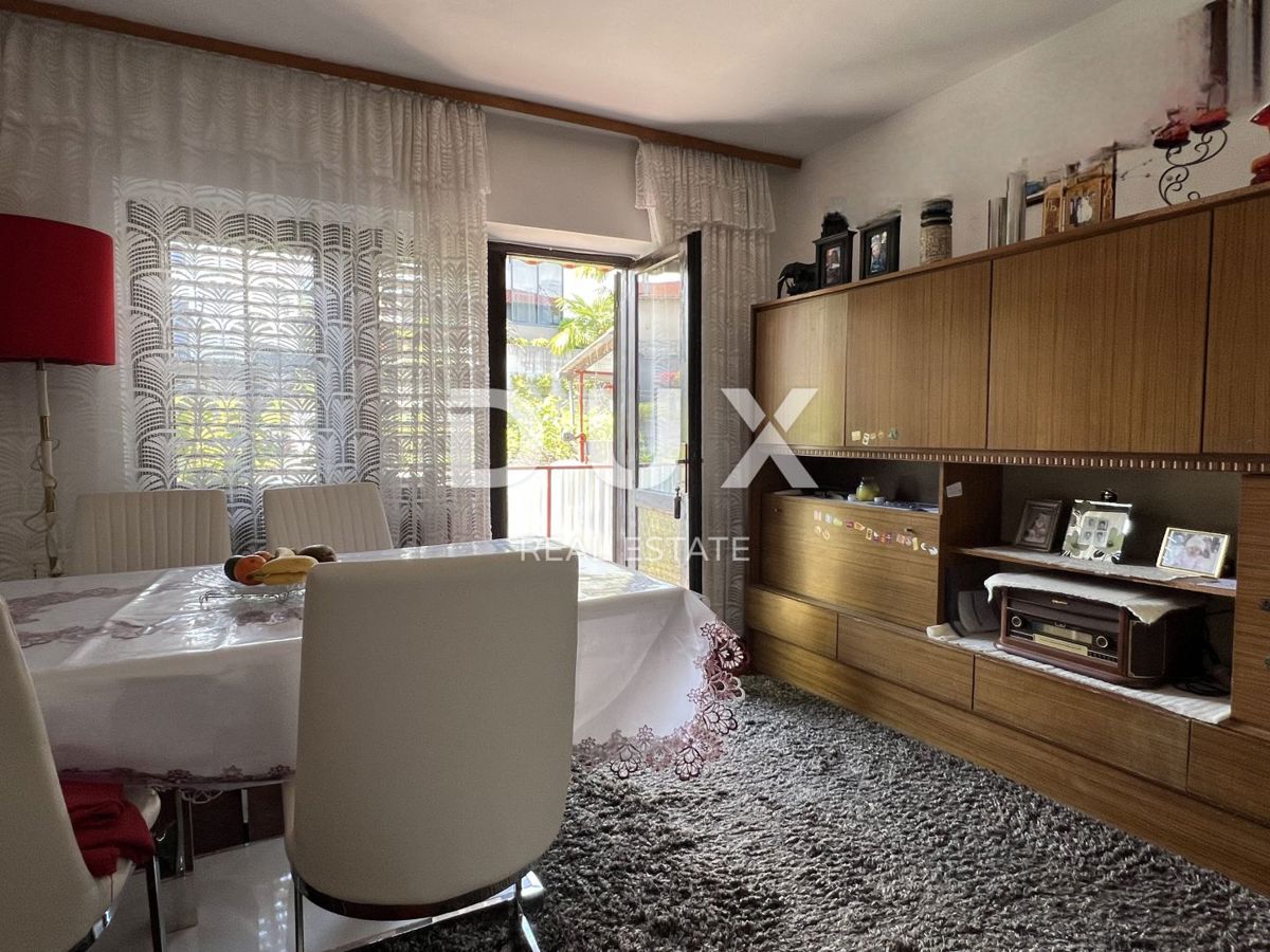 OPATIJA, MATULJI - casa su terreno di 720 m2
