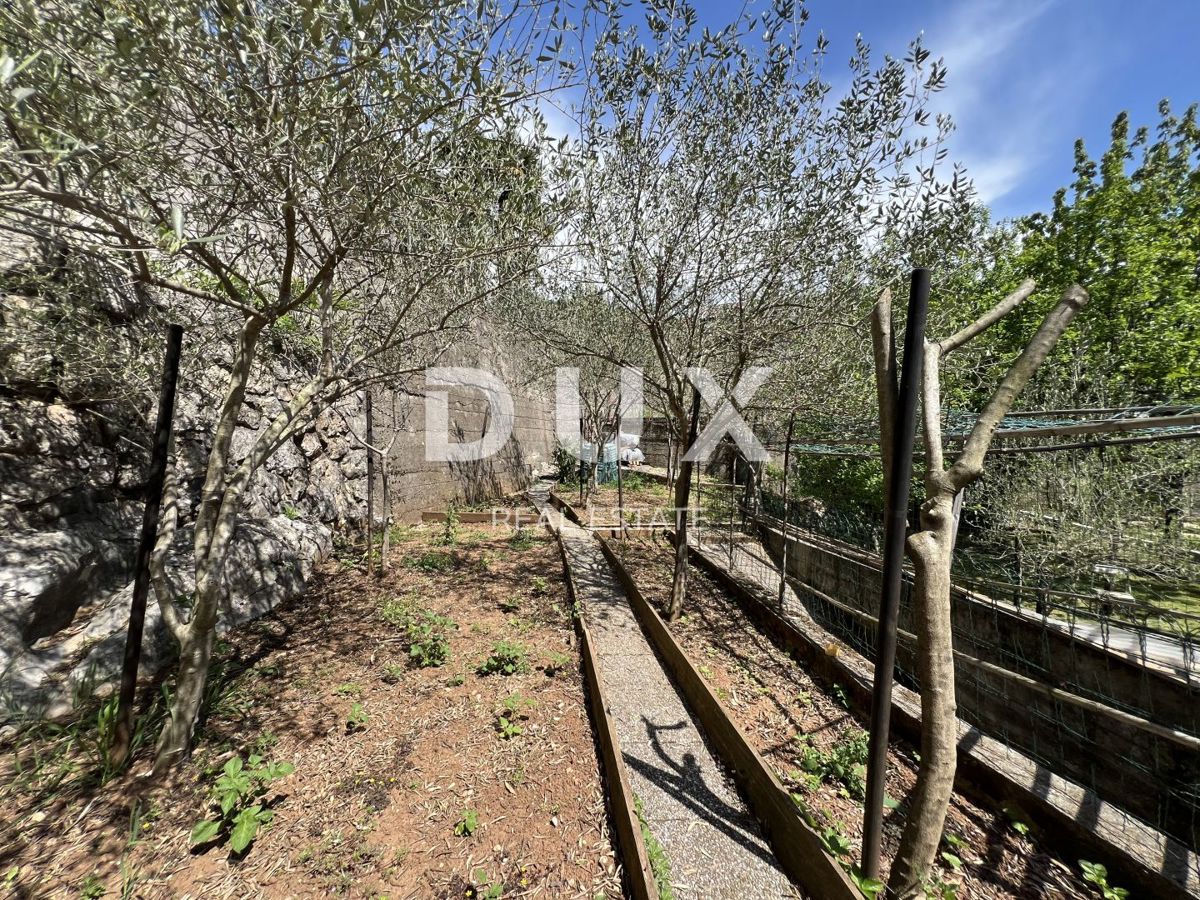 OPATIJA, MATULJI - casa su terreno di 720 m2