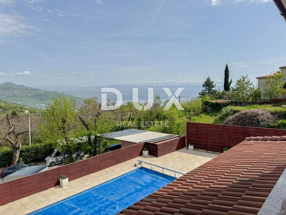 LOVRAN, LIGANJ - villa unica nella natura con piscina, vista di qualità e ulteriore potenziale di costruzione