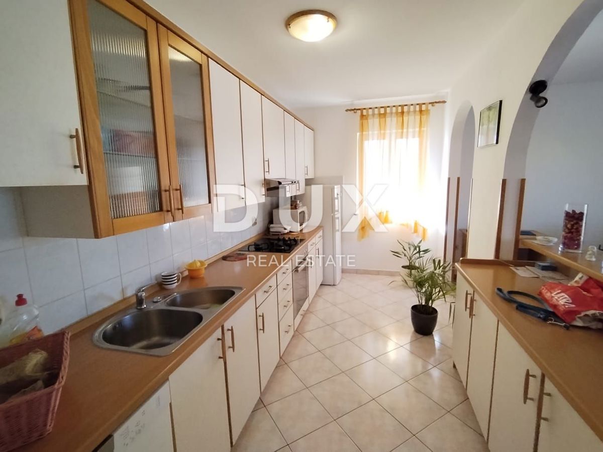 Appartamento Valdebek, Pula, 250m2