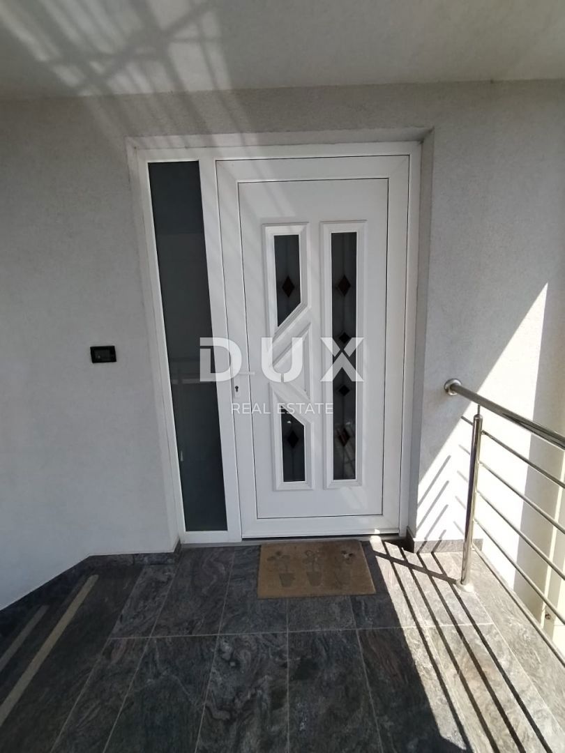 Appartamento Valdebek, Pula, 250m2