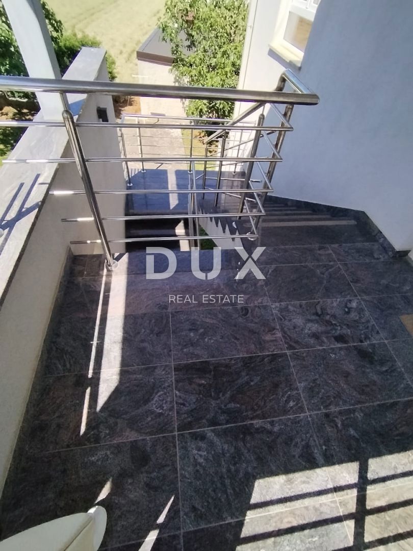 Appartamento Valdebek, Pula, 250m2