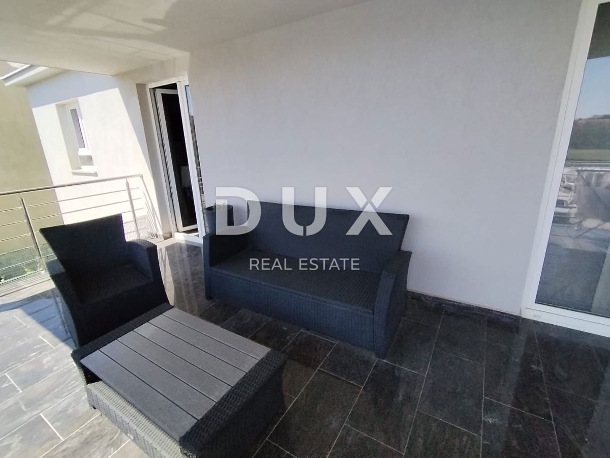 Appartamento Valdebek, Pula, 250m2