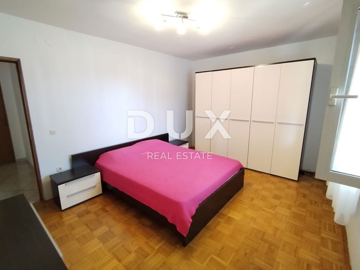 Appartamento Valdebek, Pula, 250m2
