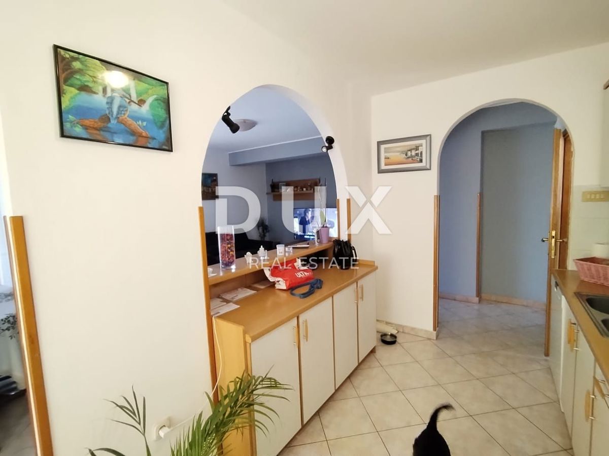 Appartamento Valdebek, Pula, 250m2