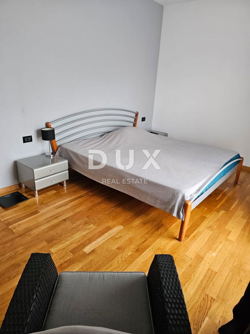 Appartamento Valdebek, Pula, 250m2