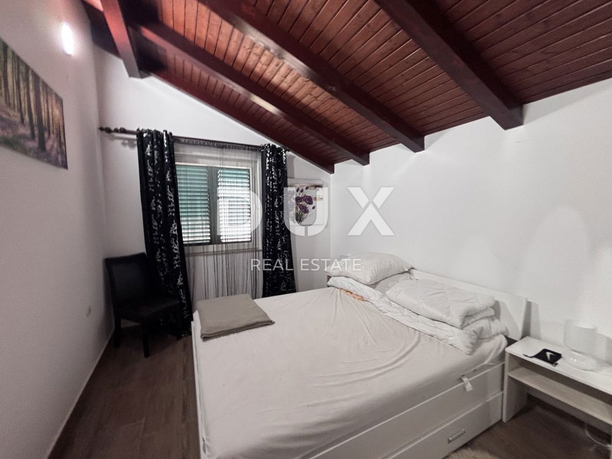 ZADAR, ZATON - Casa a due piani ristrutturata in posizione attraente