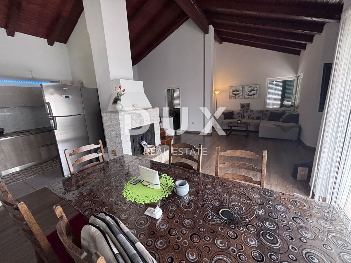 ZADAR, ZATON - Casa a due piani ristrutturata in posizione attraente