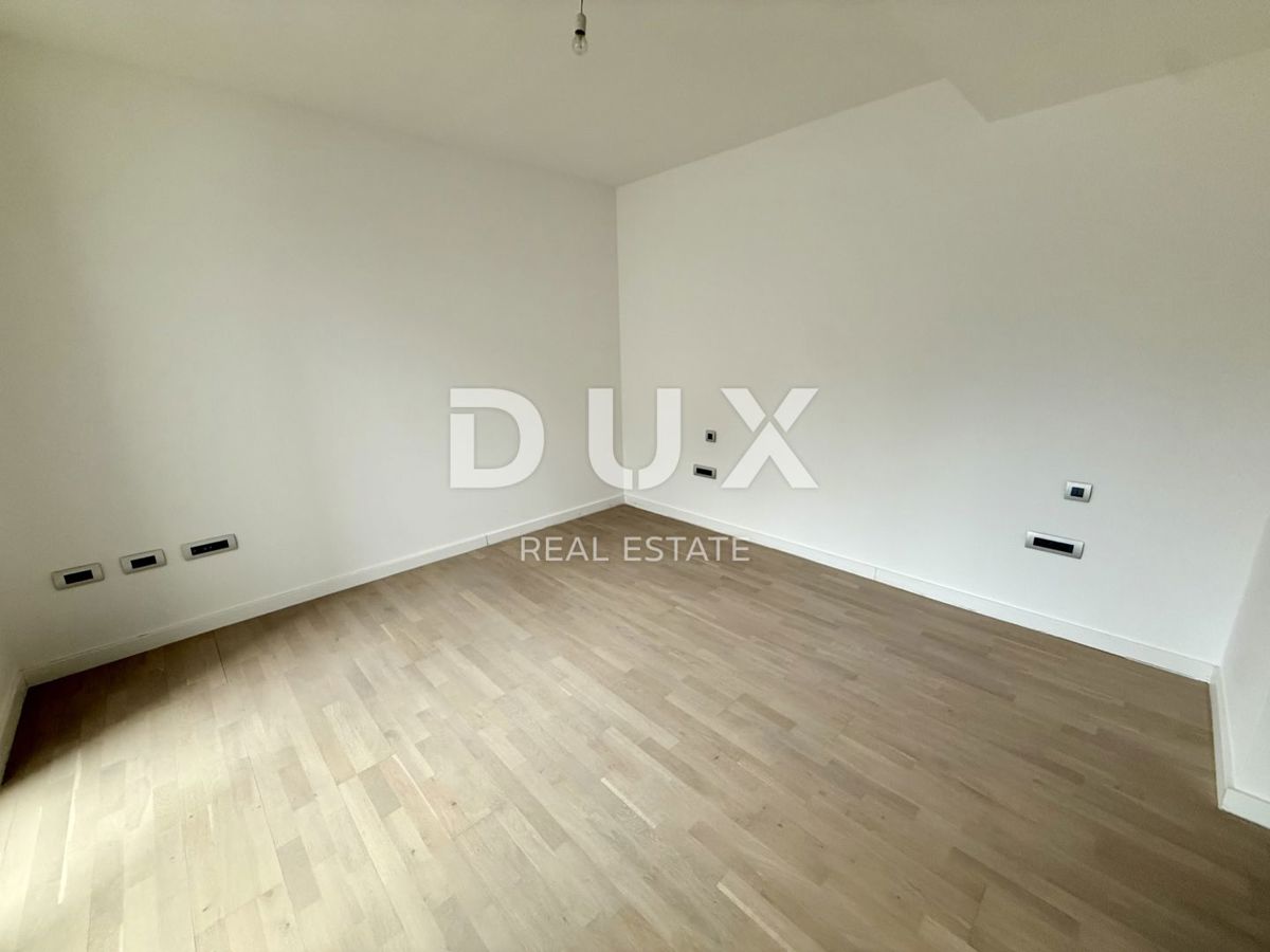 ZAGABRIA, ŠALATA - casa di lusso con terrazza sul tetto, ascensore e 3 piani - posizione privilegiata!