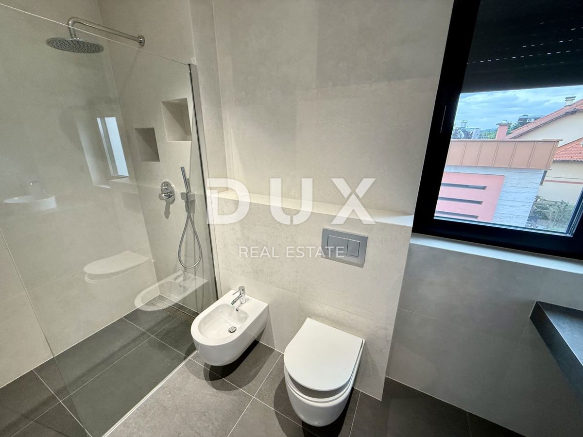 ZAGABRIA, ŠALATA - casa di lusso con terrazza sul tetto, ascensore e 3 piani - posizione privilegiata!