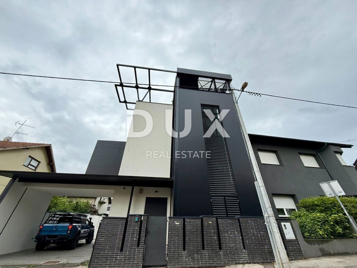 ZAGABRIA, ŠALATA - casa di lusso con terrazza sul tetto, ascensore e 3 piani - posizione privilegiata!
