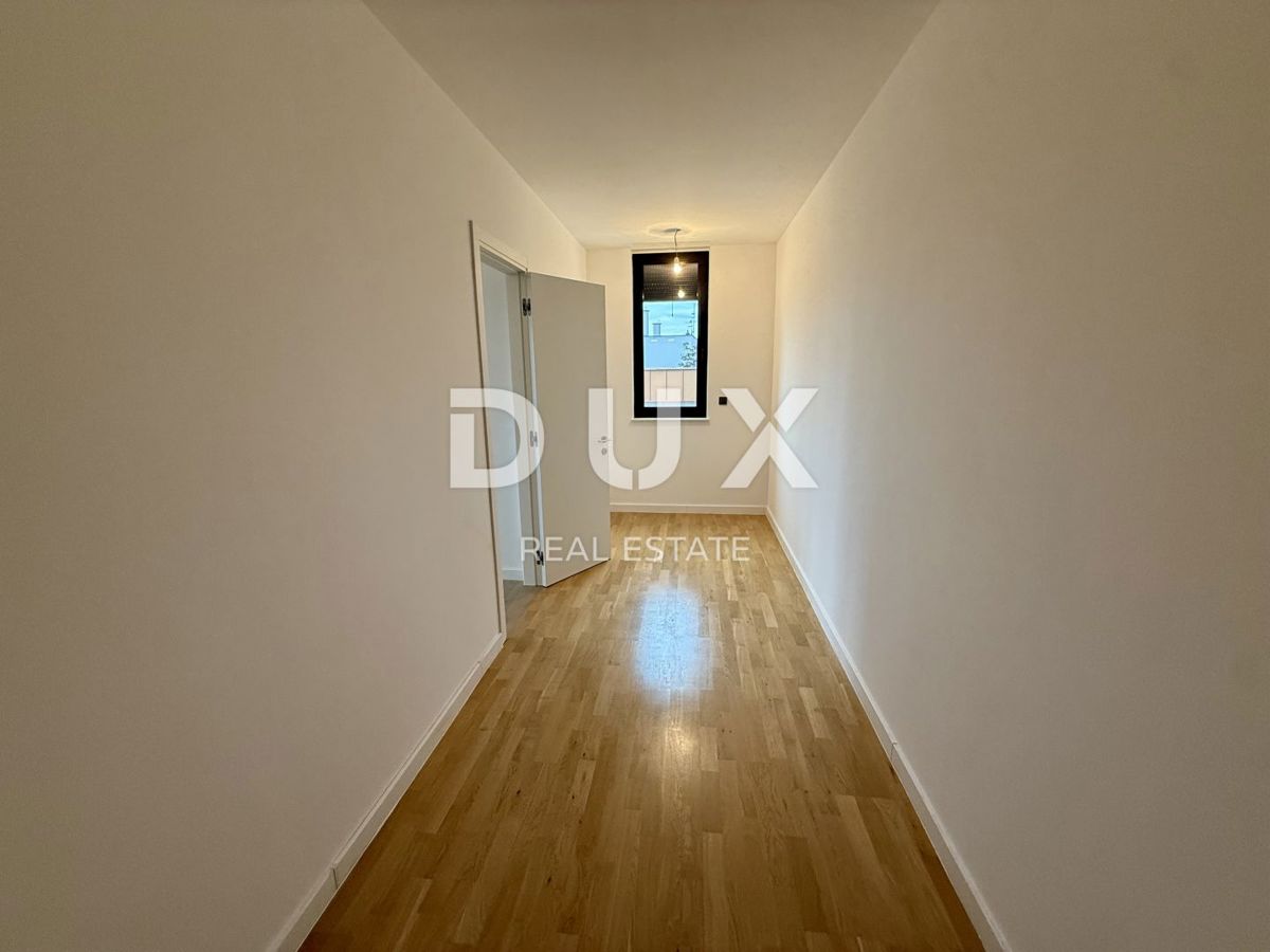 ZAGABRIA, ŠALATA - casa di lusso con terrazza sul tetto, ascensore e 3 piani - posizione privilegiata!