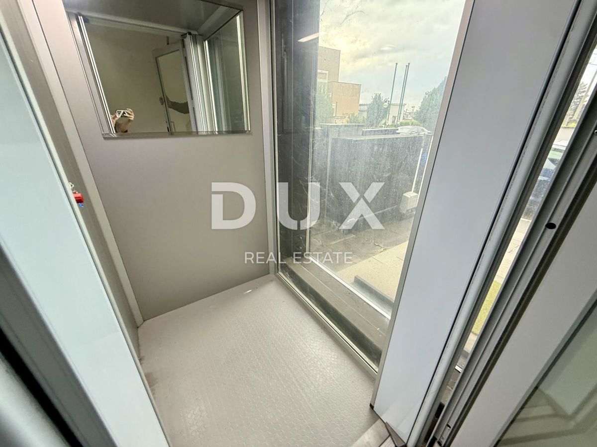 ZAGABRIA, ŠALATA - casa di lusso con terrazza sul tetto, ascensore e 3 piani - posizione privilegiata!
