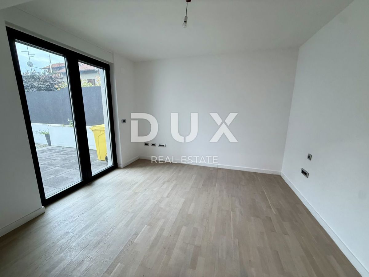 ZAGABRIA, ŠALATA - casa di lusso con terrazza sul tetto, ascensore e 3 piani - posizione privilegiata!