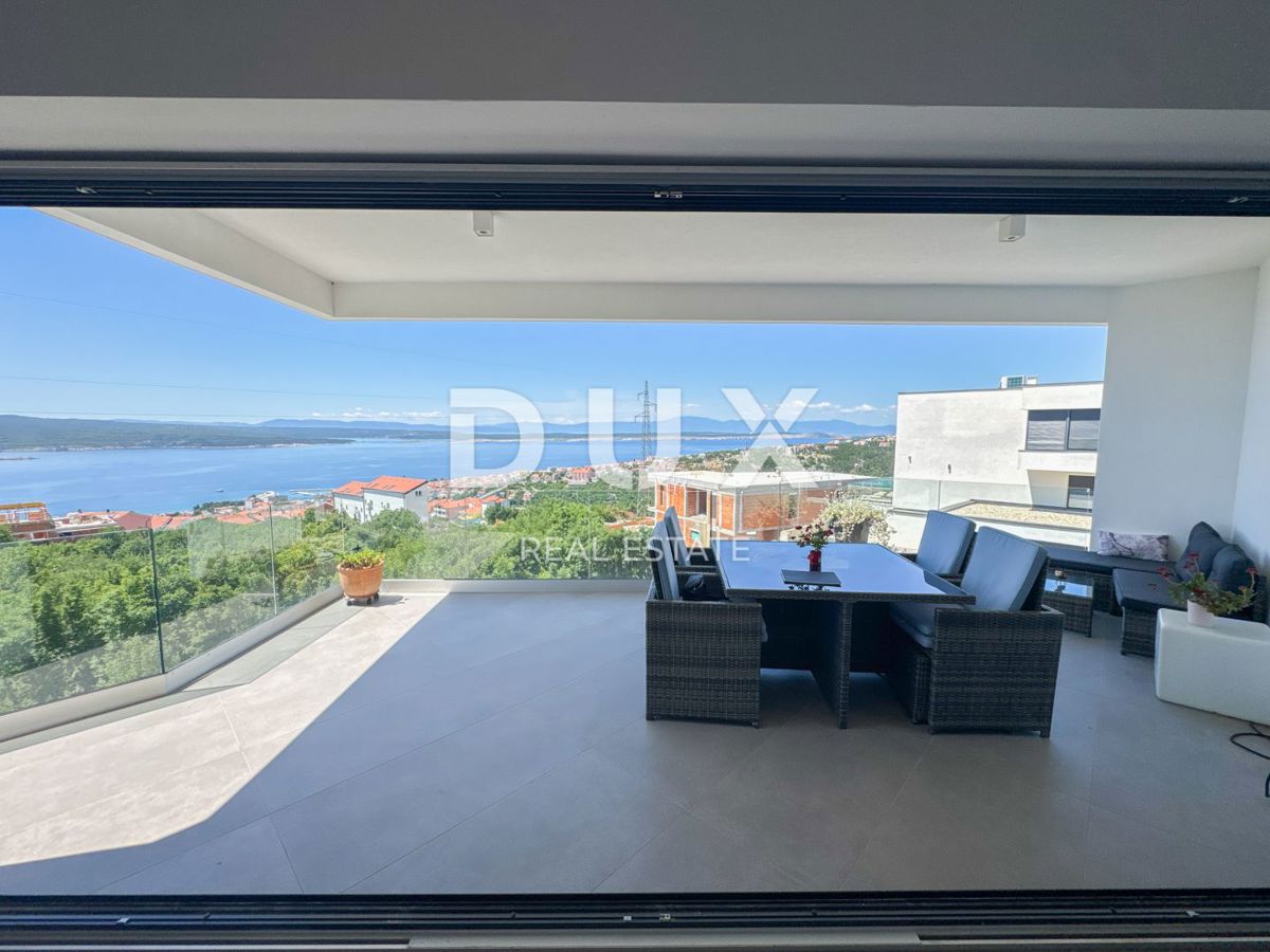 CRIKVENICA, QUARNERO - Villa moderna con piscina e vista panoramica sul mare (casa + appartamento)