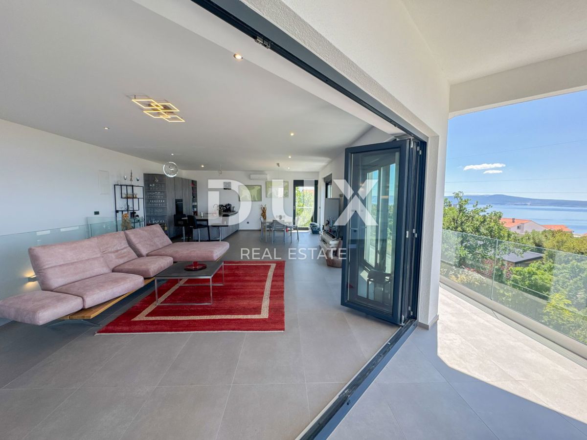 CRIKVENICA, QUARNERO - Villa moderna con piscina e vista panoramica sul mare (casa + appartamento)