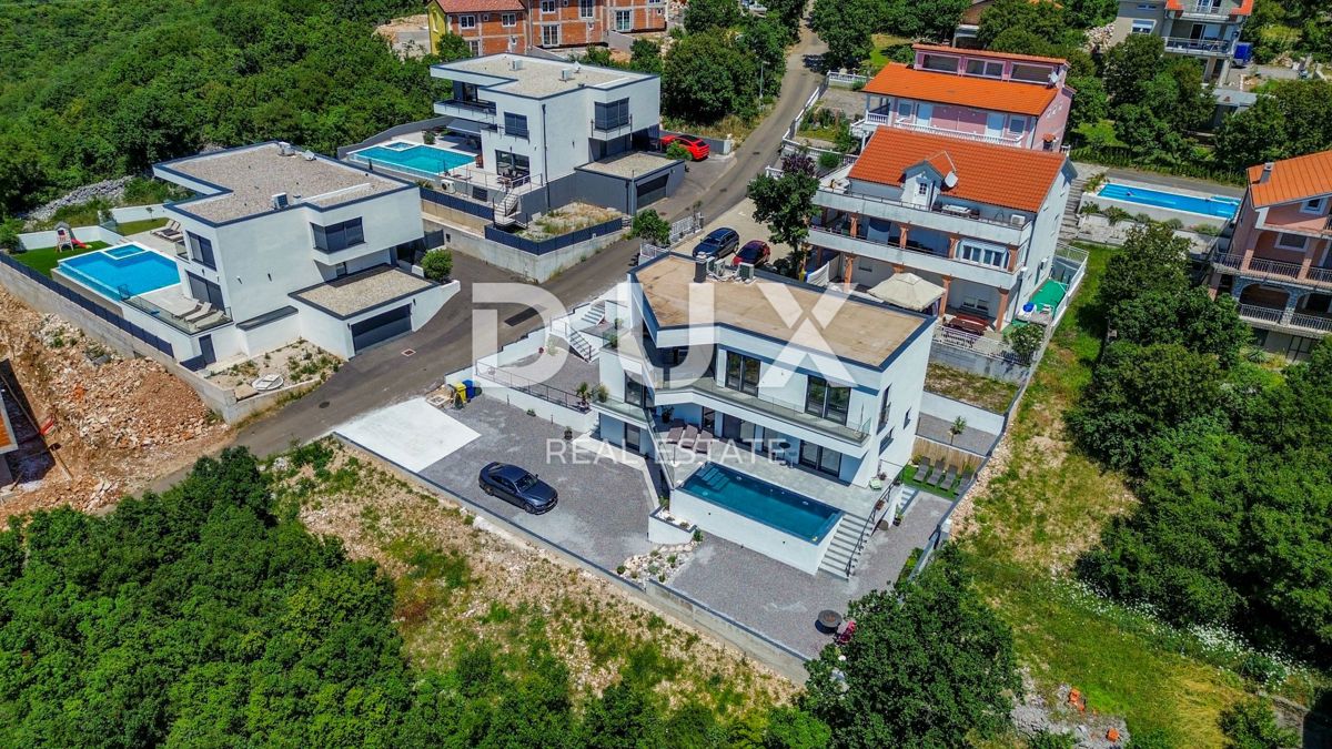 CRIKVENICA, QUARNERO - Villa moderna con piscina e vista panoramica sul mare (casa + appartamento)