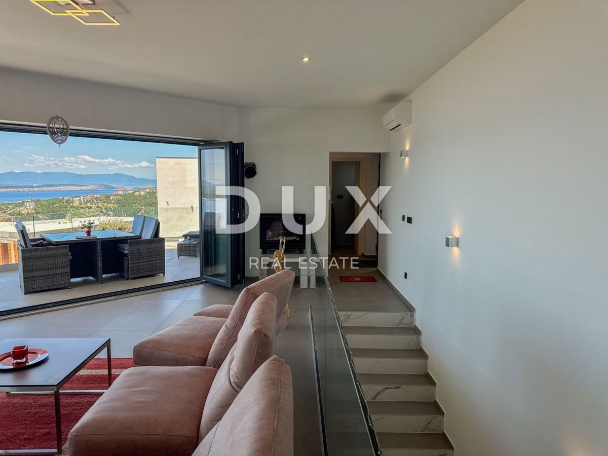 CRIKVENICA, QUARNERO - Villa moderna con piscina e vista panoramica sul mare (casa + appartamento)