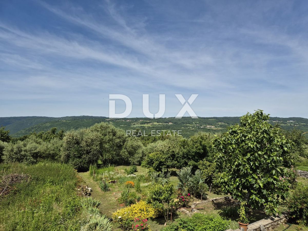 ISTRIA, LABIN - Autentica casa istriana in pietra con dependance e ampio giardino