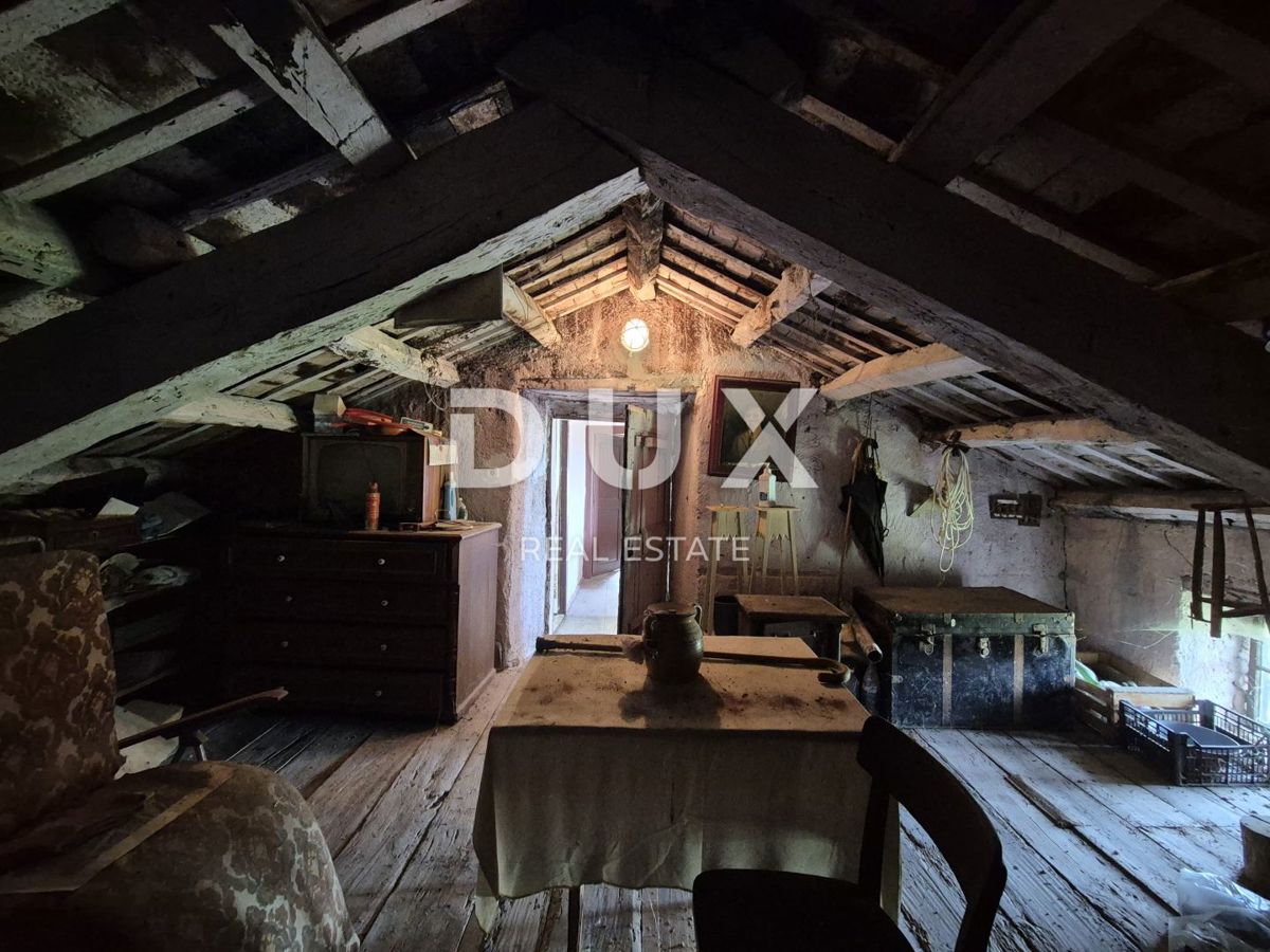 ISTRIA, LABIN - Autentica casa istriana in pietra con dependance e ampio giardino