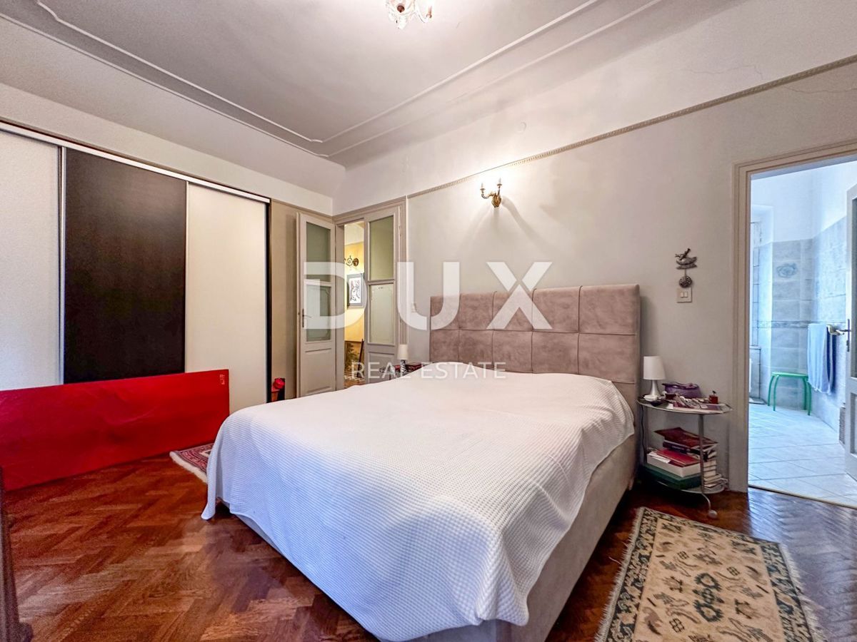 RIJEKA, CENTRO - appartamento, 4 camere da letto + soggiorno, 3° piano, ARREDATO LUSSUOSAMENTE!