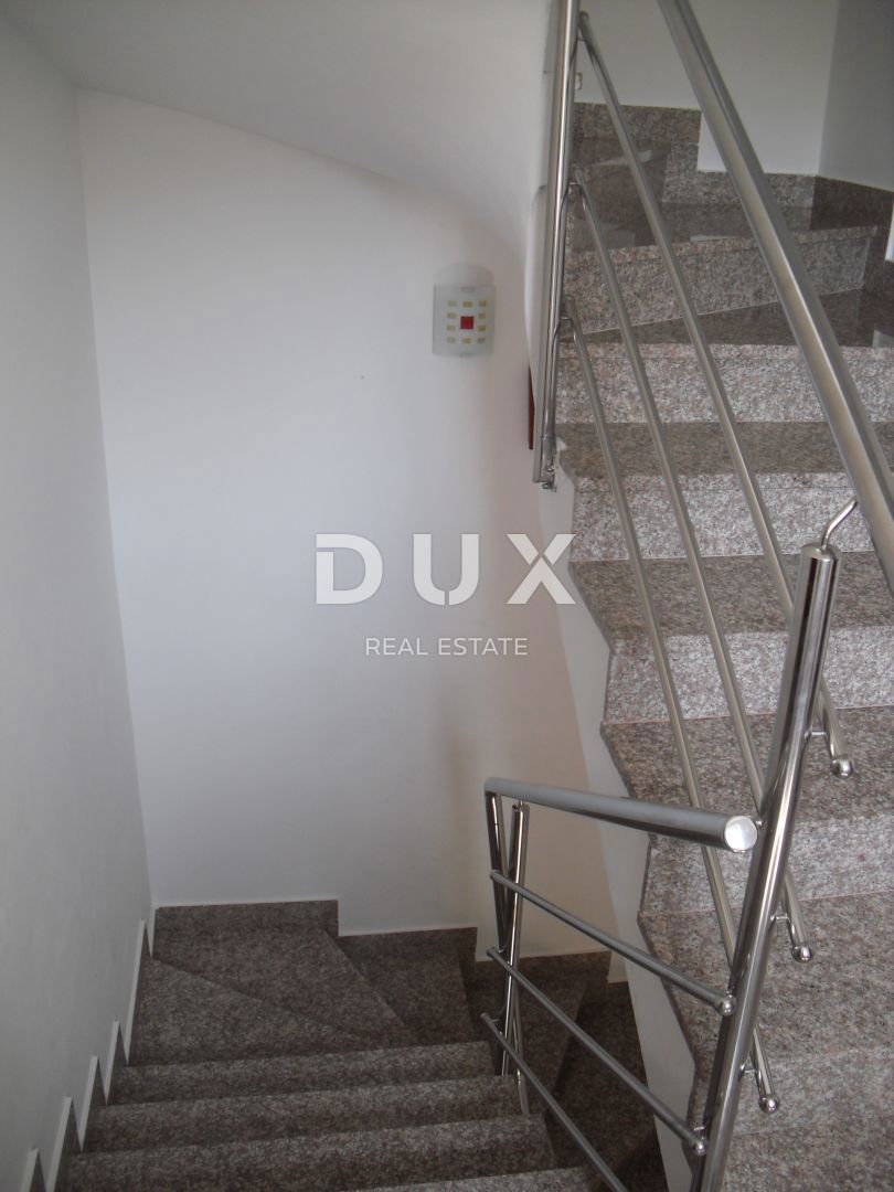 ISOLA DI KRK, MALINSKA - Appartamento 2 camere da letto + soggiorno con parcheggio