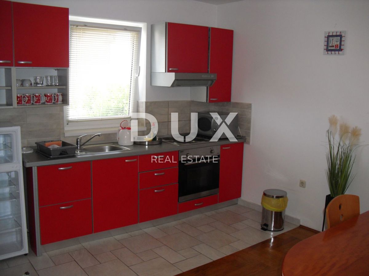 ISOLA DI KRK, MALINSKA - Appartamento 2 camere da letto + soggiorno con parcheggio