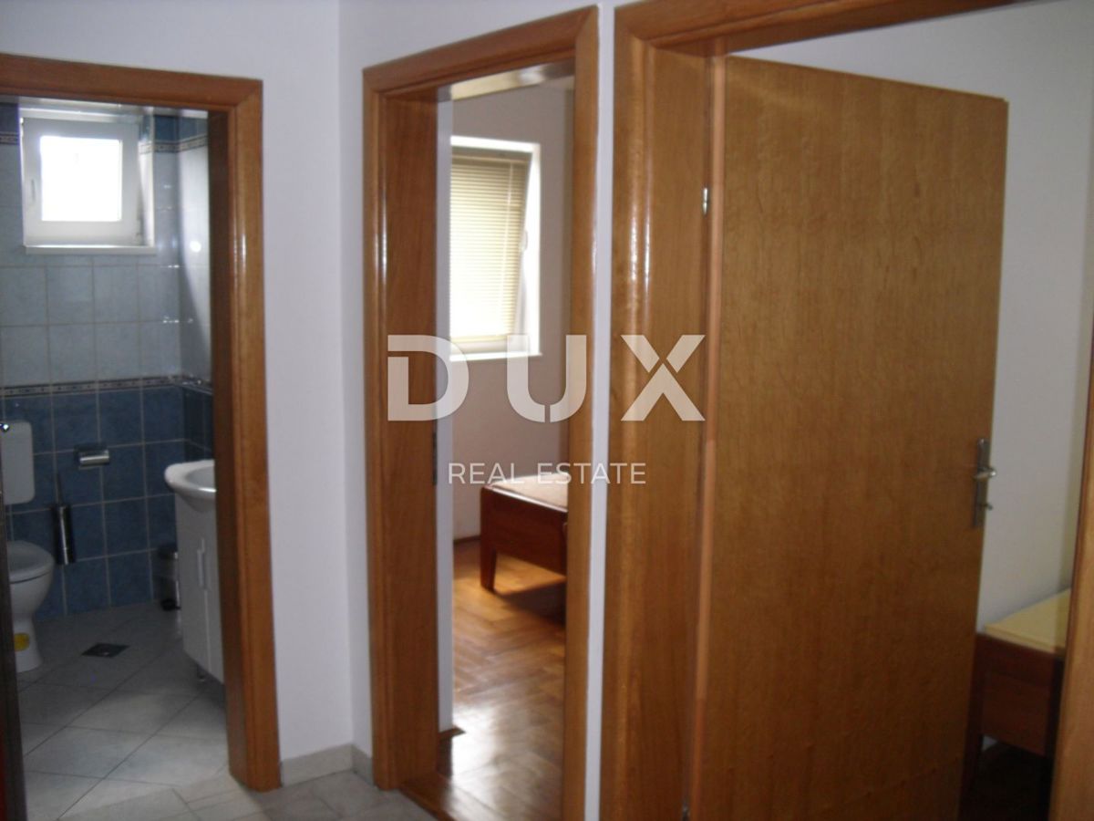 ISOLA DI KRK, MALINSKA - Appartamento 2 camere da letto + soggiorno con parcheggio