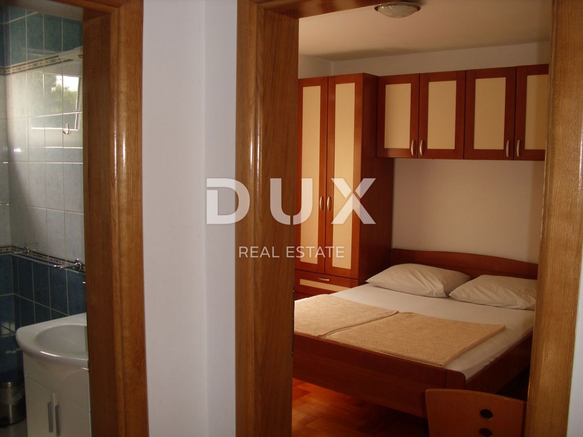 ISOLA DI KRK, MALINSKA - Appartamento 2 camere da letto + soggiorno con parcheggio