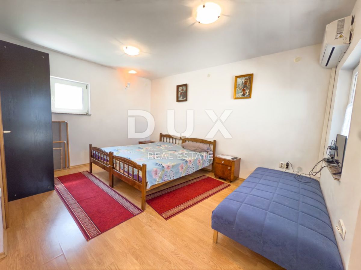 NOVI VINODOLSKI - Casa di qualità con 4 appartamenti vicino al centro
