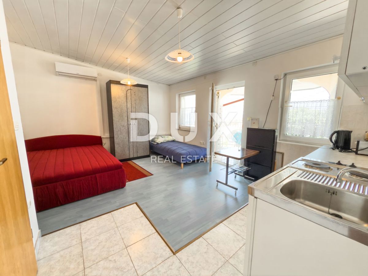 NOVI VINODOLSKI - Casa di qualità con 4 appartamenti vicino al centro