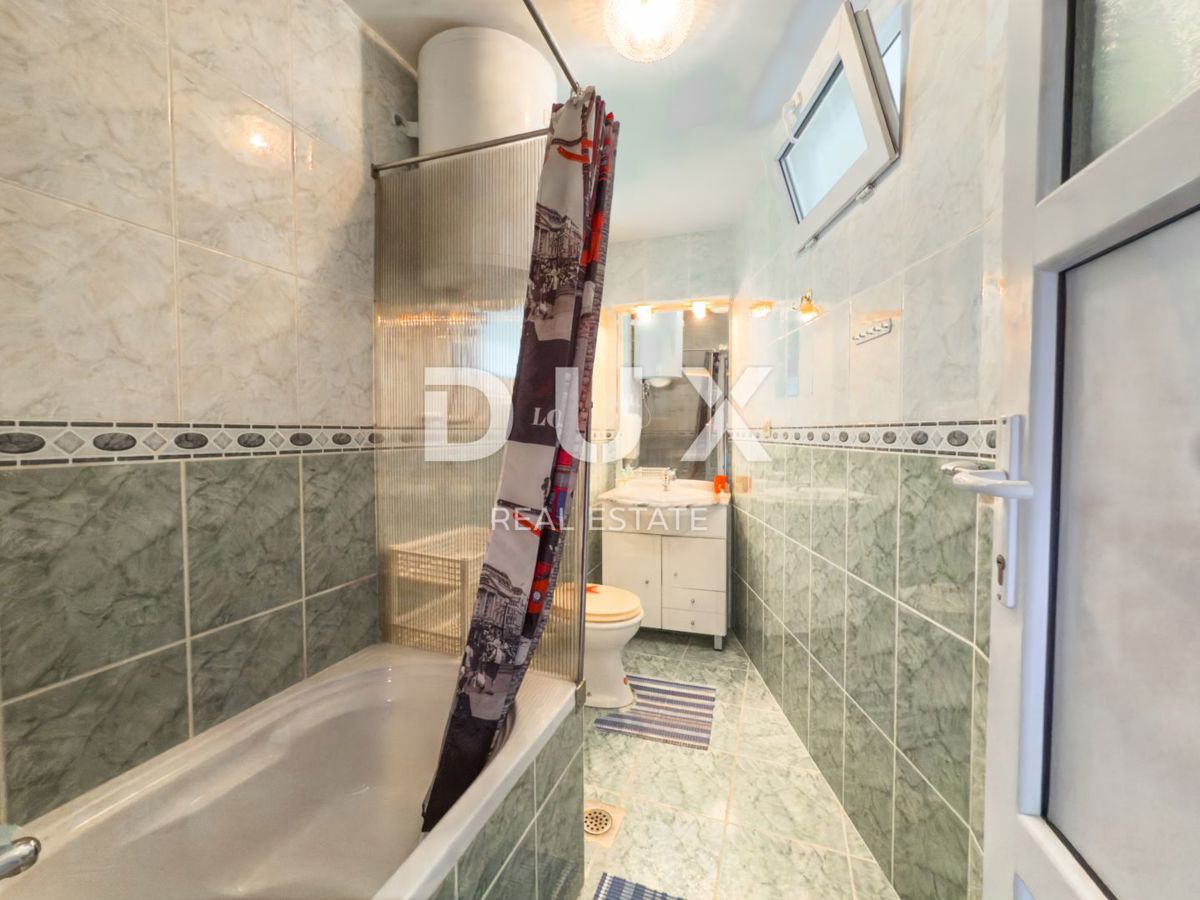NOVI VINODOLSKI - Casa di qualità con 4 appartamenti vicino al centro