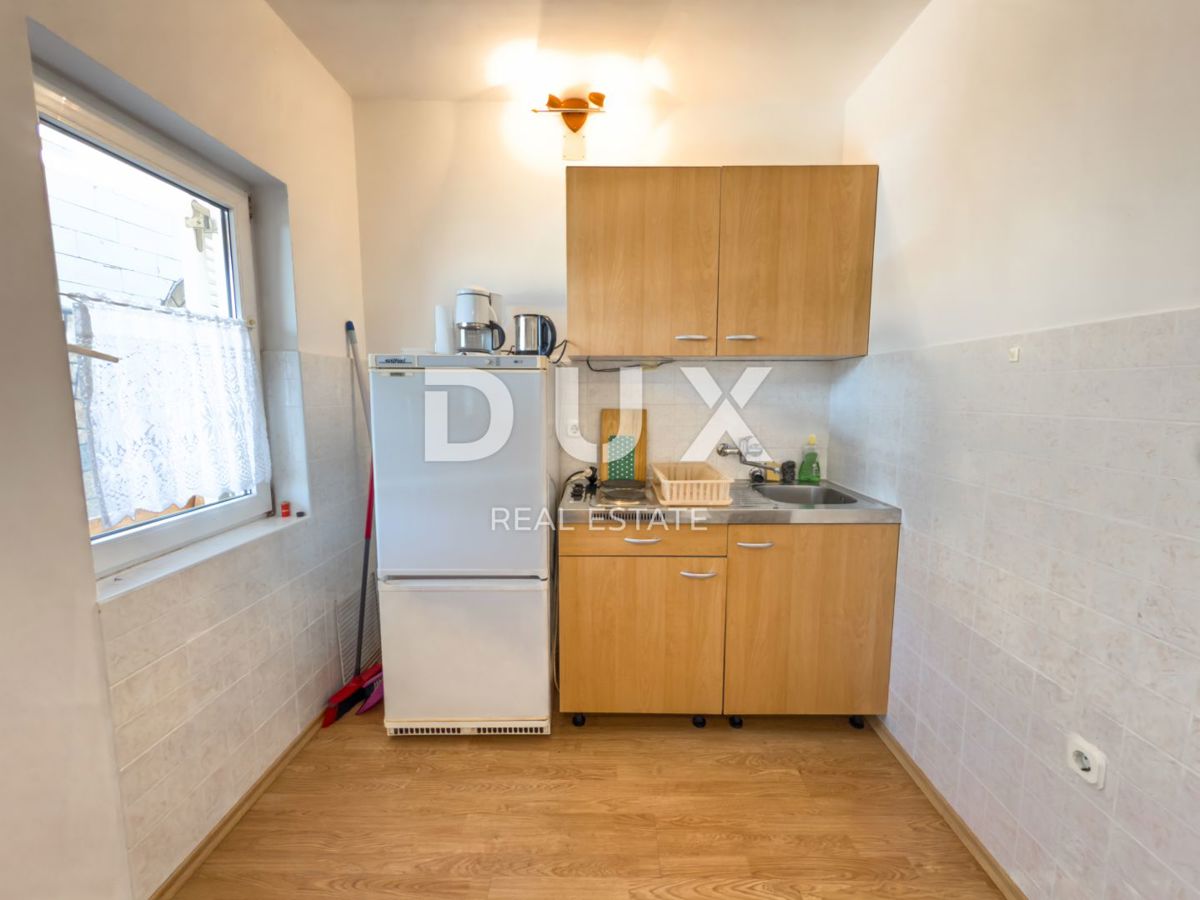 NOVI VINODOLSKI - Casa di qualità con 4 appartamenti vicino al centro