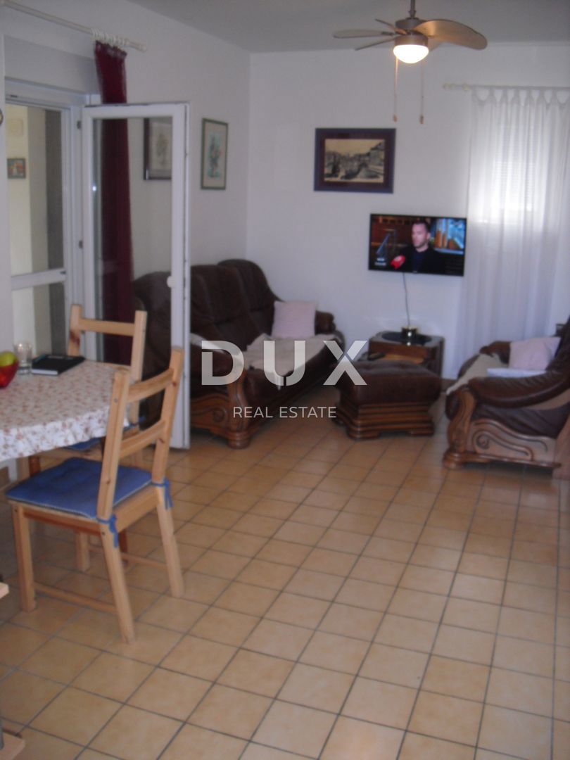 CITTÀ DI KRK - Appartamento 126 m2 con vista e 200 m dal mare
